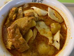 -亚王咖喱鸡米粉面