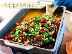 -有红鸡毛店·川菜(建设路店)