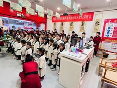 -童学馆·诗书礼乐少儿国学(青年路店)