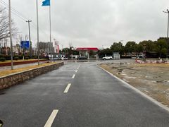 -野生动物园-停车场