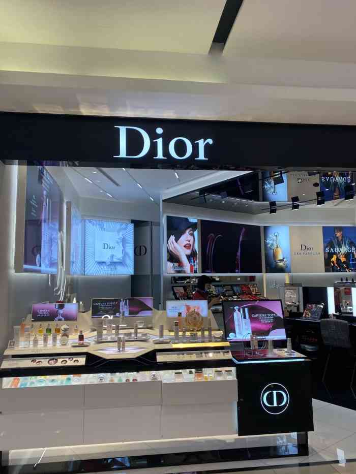 dior(sm百货店)-"态度巨烂 到底怎么管理员工的 真的很无语.