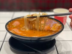 -肥汁米蘭香港米线(长宁来福士店)