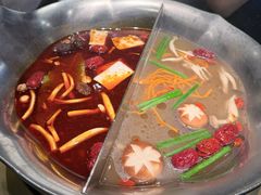 -湊湊火锅·茶憩(颐堤港店)