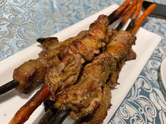戈壁滩红柳烤肉-巴扎美食·新疆菜·西域歌舞表演餐厅(新疆大厦店)