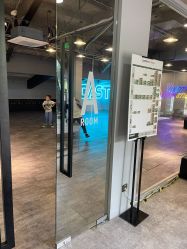 -CASTER跳舞俱乐部