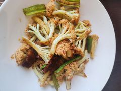 花肉炒菜花-老牌坊鲁菜名店(宽厚里店)