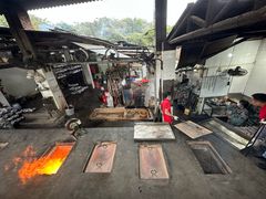 -满記土窑烧鷄波浪山莊