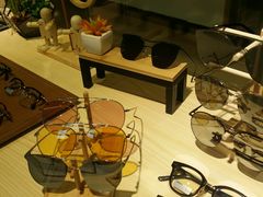 -Trend1881视光·蔡司视觉(领展广场店)