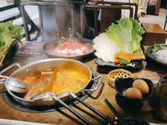 -呷哺呷哺 小火锅 (浦东新欧尚超市店)
