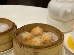 蟹粉小笼包-帝皇楼