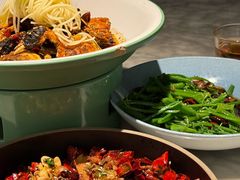 -雀蓝川菜(奥体广场店)