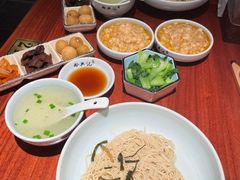 -裕兴记•蟹黄面馆(人民广场店)