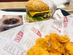 -The Habit Burger Grill 哈比特汉堡(爱琴海店)