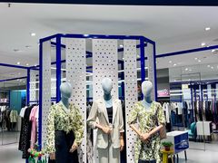 -王府井百货熙地港店