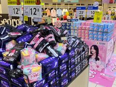 -沃尔玛(前山店)