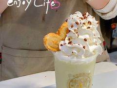 -牛牛和清小妞芝士卷饼厂(红谷滩万达店)