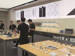-华为智能生活馆(上海中山公园龙之梦)