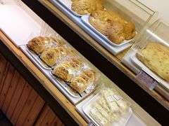 -韩国利尔面包(桂林路店)