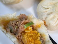咸蛋黄超人包-老陶包子铺(南大西南村店)