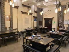 大堂-仁虎老火锅(黄泥磅店)
