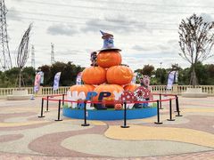-蓝精灵乐园·世茂精灵之城主题乐园