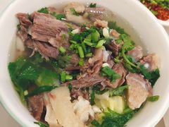 -犇逸·乐山跷脚牛肉·四川现炒(览海店)