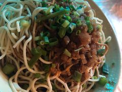凉面-巴厘龙虾·榜首油焖大虾(洞庭·艺术洋房店)