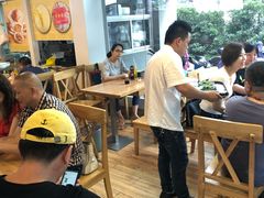 大堂-朱洪元苏式面馆(绿宝广场店)