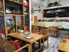 -冲浪熊西餐厅(南戴河店)