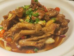 排骨鸭掌煲-邻里佬湘(东区店)