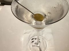 -Mx.cocktail bar