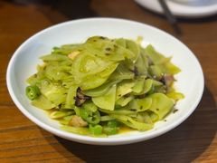青番茄炒肉-古田村·衢州菜庭院餐厅(天一旗舰店)