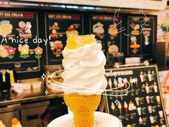 蜂巢冰激淋-OUR Bakery(三里屯太古里店)