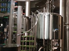 -The BREW·酿餐厅(浦东嘉里大酒店)
