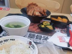 -犟骨头排骨饭•大骨面(弘阳广场店)
