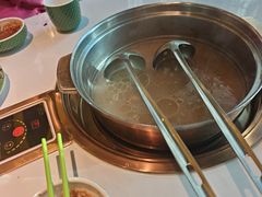 -润园四季椰子鸡火锅(卓越INTOWN店)