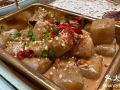 -小董哥烤串·爆汁大油边(故宫店)