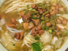 -龙记桂林米粉(财满街店)
