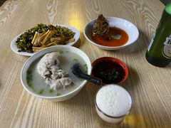 -雷祖芳老妈蹄花店