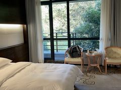 -上海怡沁园度假酒店