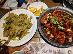 -黄泥岗·地道湖北菜(奥特莱斯店)