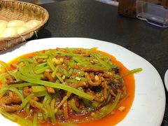 -万重锦·人文川菜馆(骡马市店)