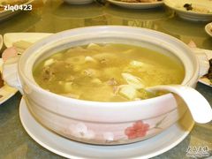 竹笋老母鸡汤-上海小南国(国会店)