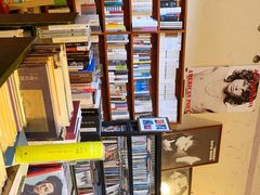 -麦田书店(国防路店)