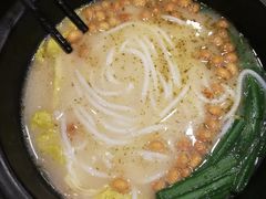 -大鼓米线(浦东长泰店)