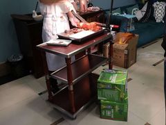 -一家人(南京路店)