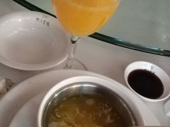 -双子楼大酒店(城开国际写字楼店)
