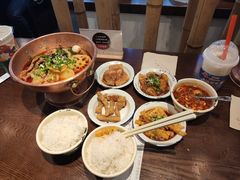 -成都你六姐·牛肉冒菜(城市集市合生汇店)