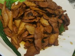 -赶海部落海鲜城(海阳路店)