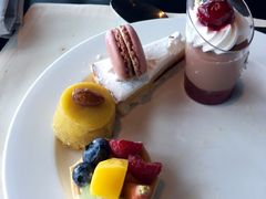 -澳门旅游塔360°旋转餐厅(南湾湖广场店)